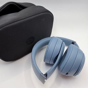 🎧 Beats Solo 4 Wireless Headphones - Slate Blue (EUC)